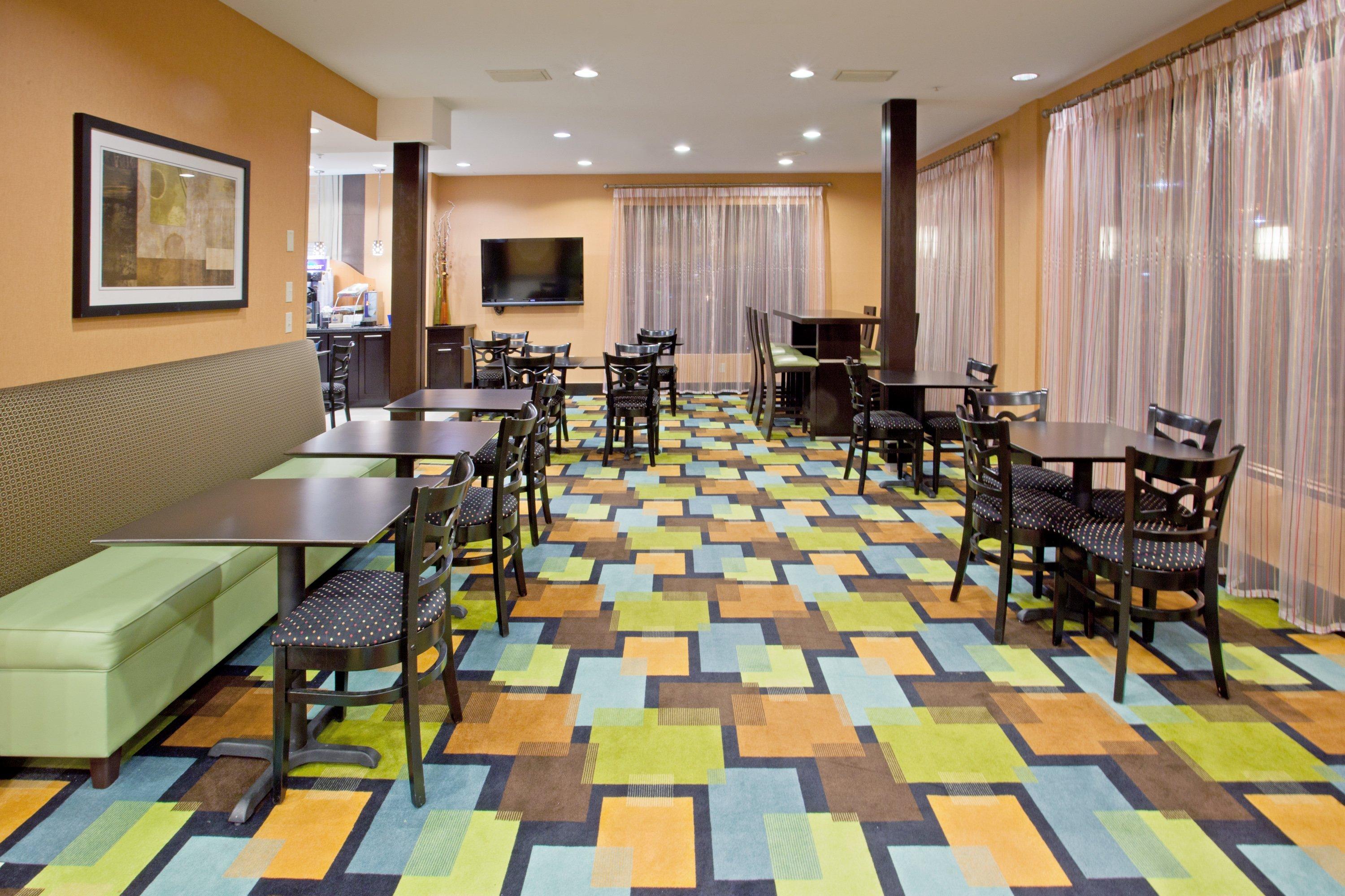 Holiday Inn Express Arlington Interstate 20 Parks Mall By Ihg Exteriör bild