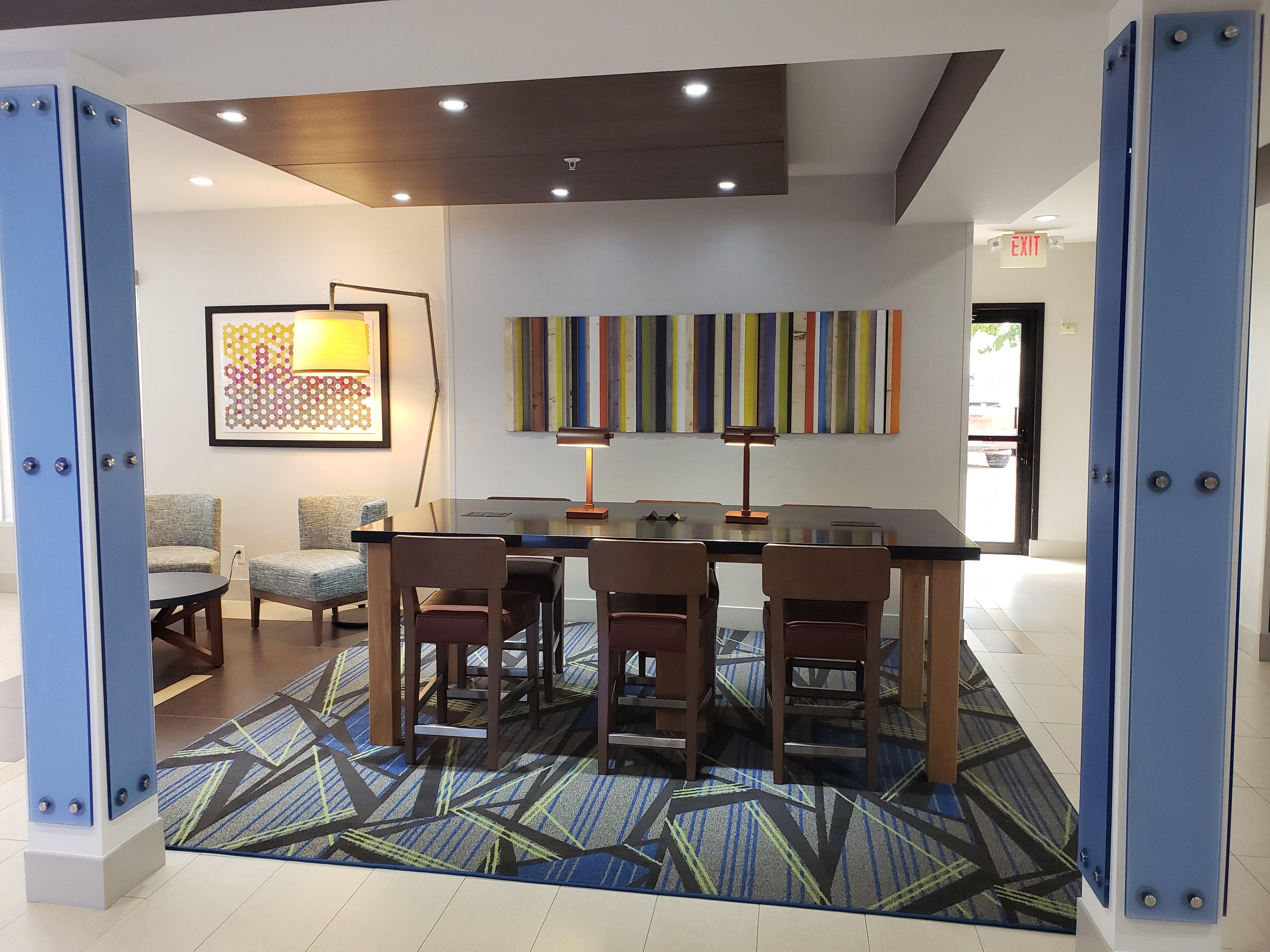 Holiday Inn Express Arlington Interstate 20 Parks Mall By Ihg Exteriör bild
