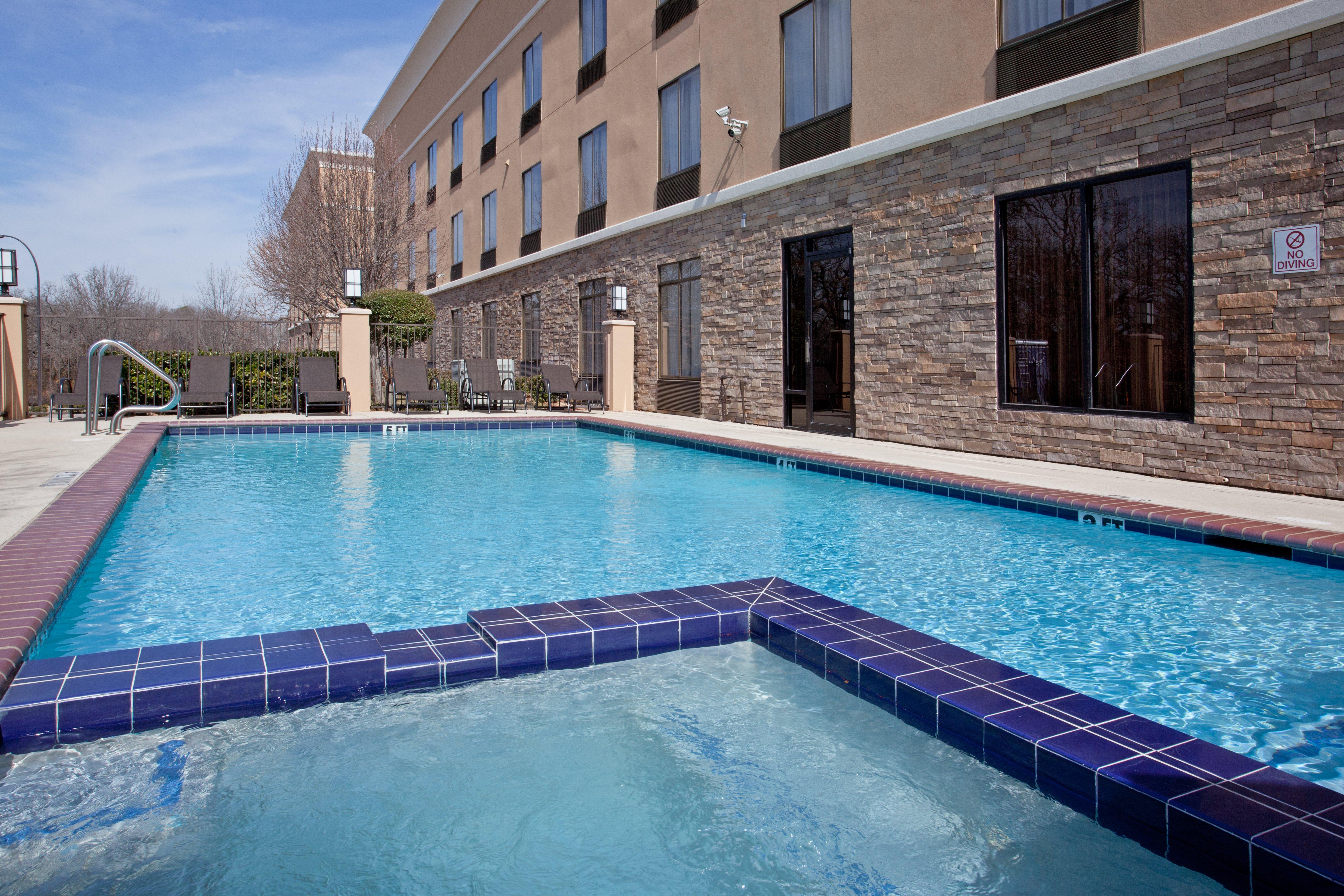 Holiday Inn Express Arlington Interstate 20 Parks Mall By Ihg Exteriör bild